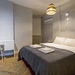 Central Flat Near Beach In Muratpasa Antalya