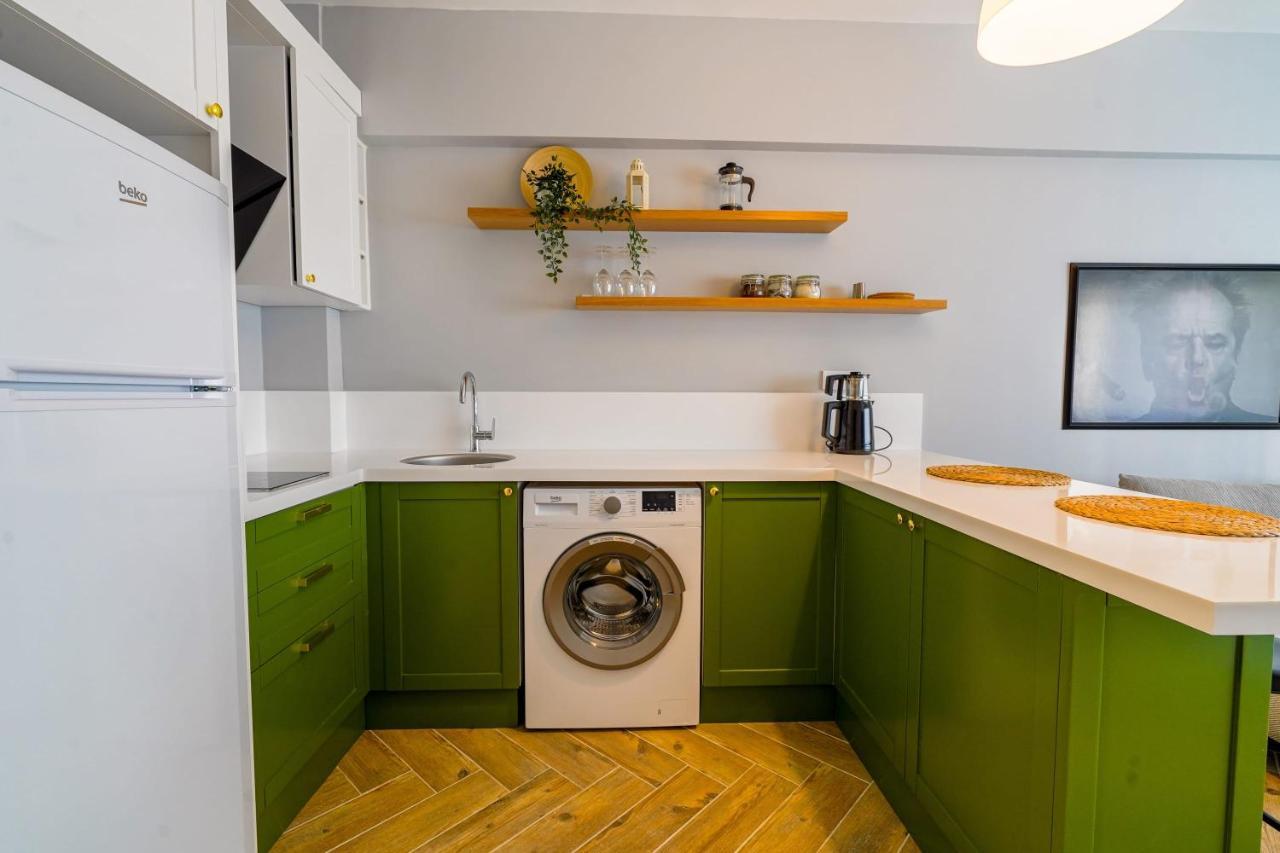 Flat Near In Muratpasa Daire